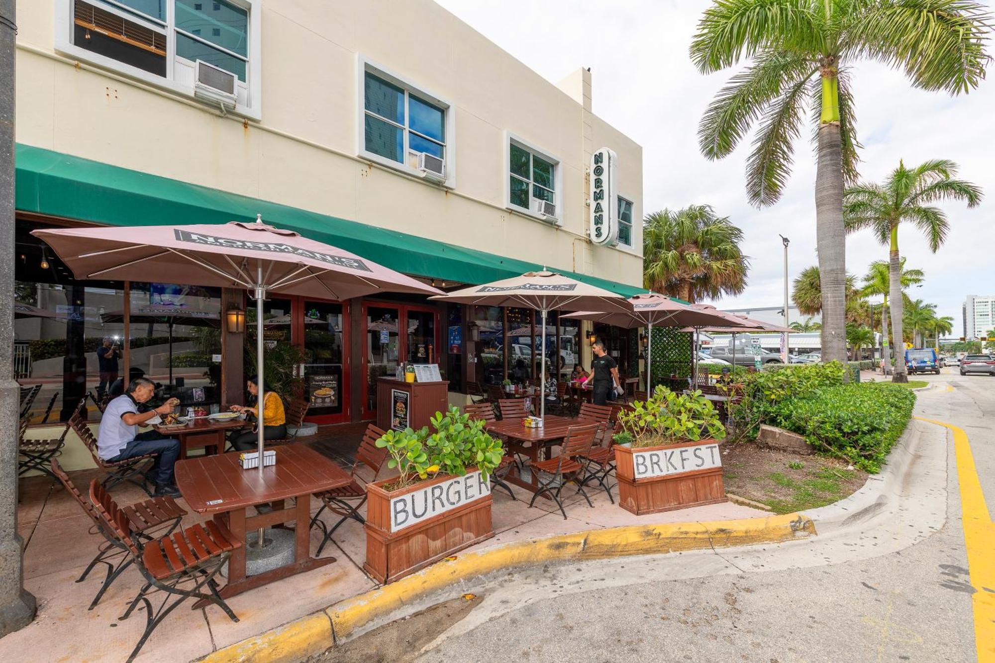 6768 Collins Miami Stays Miami Beach Exterior foto